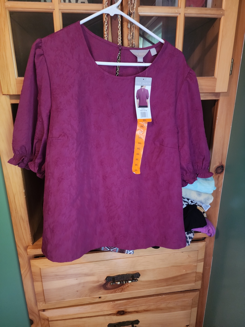 Women's Textured Puff-Sleeve Blouse - Berry Plum